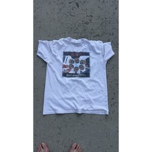 Riot Society B.W.A Bearz With Attitudes Graphic T-Shirt White Size L